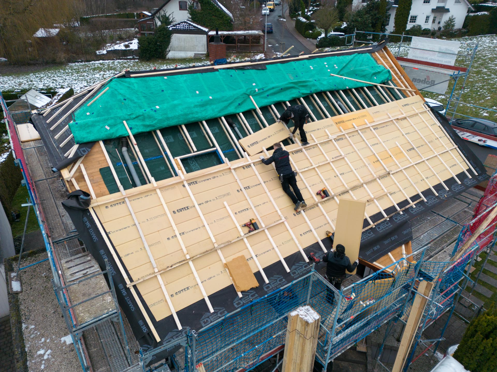 Sanierung eines Daches und Dämmung aus nachwachsenden Rohstoffen